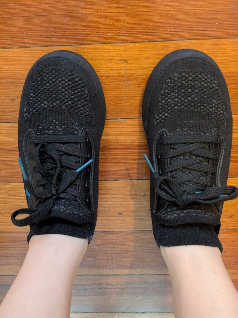 Vessi Adult Weekend 1.5 Asphalt Black Women’s - Picture 4 of 9
